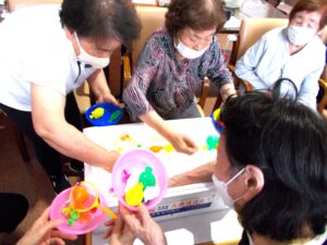 夏の風物詩‥金魚すくい！