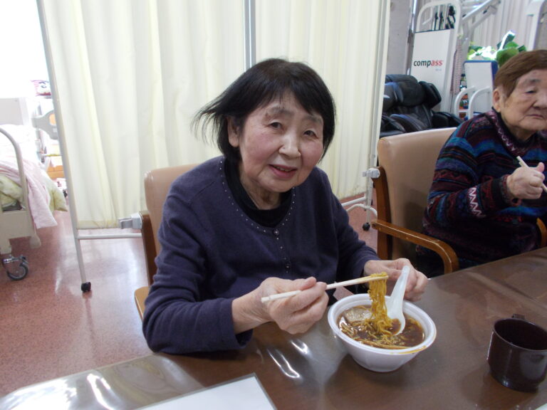 ラーメンのキッチンカーが来ました！