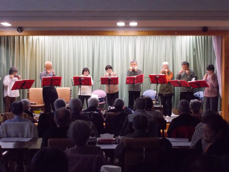 神楽ハーモニカ同好会の皆様