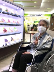 大型ショッピングセンターへお出かけ♪